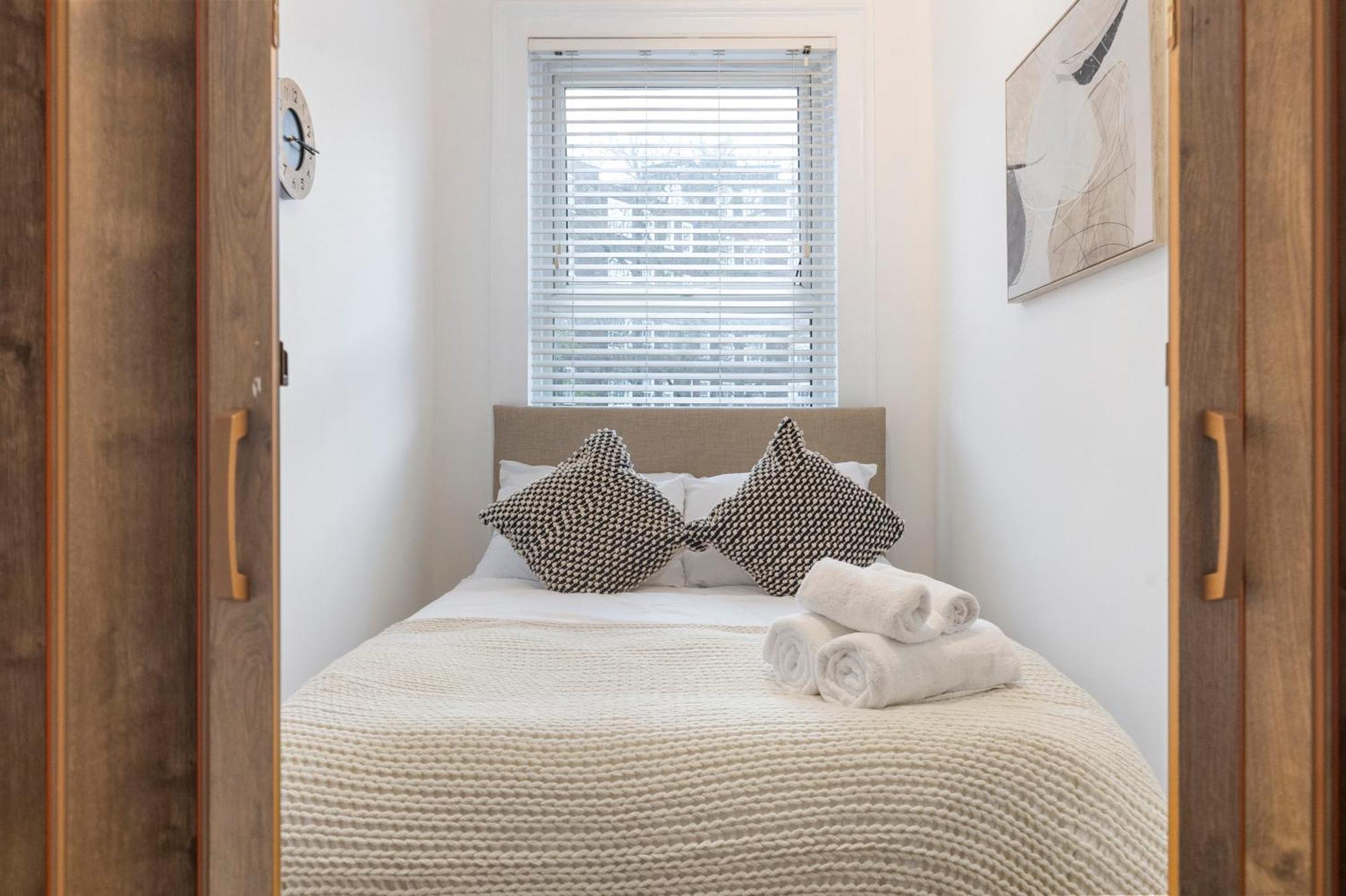 Rose Suite Camden Town 3 Bedroom Sleeps 11 London Exterior photo